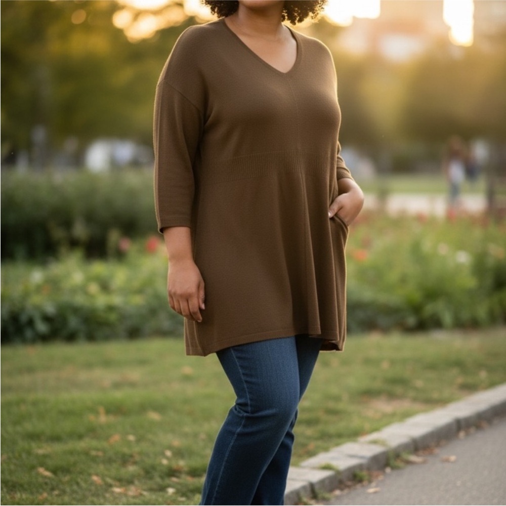 Plus Size Sweater Tunic V Neck Brown Soft Knit Cozy 26 28